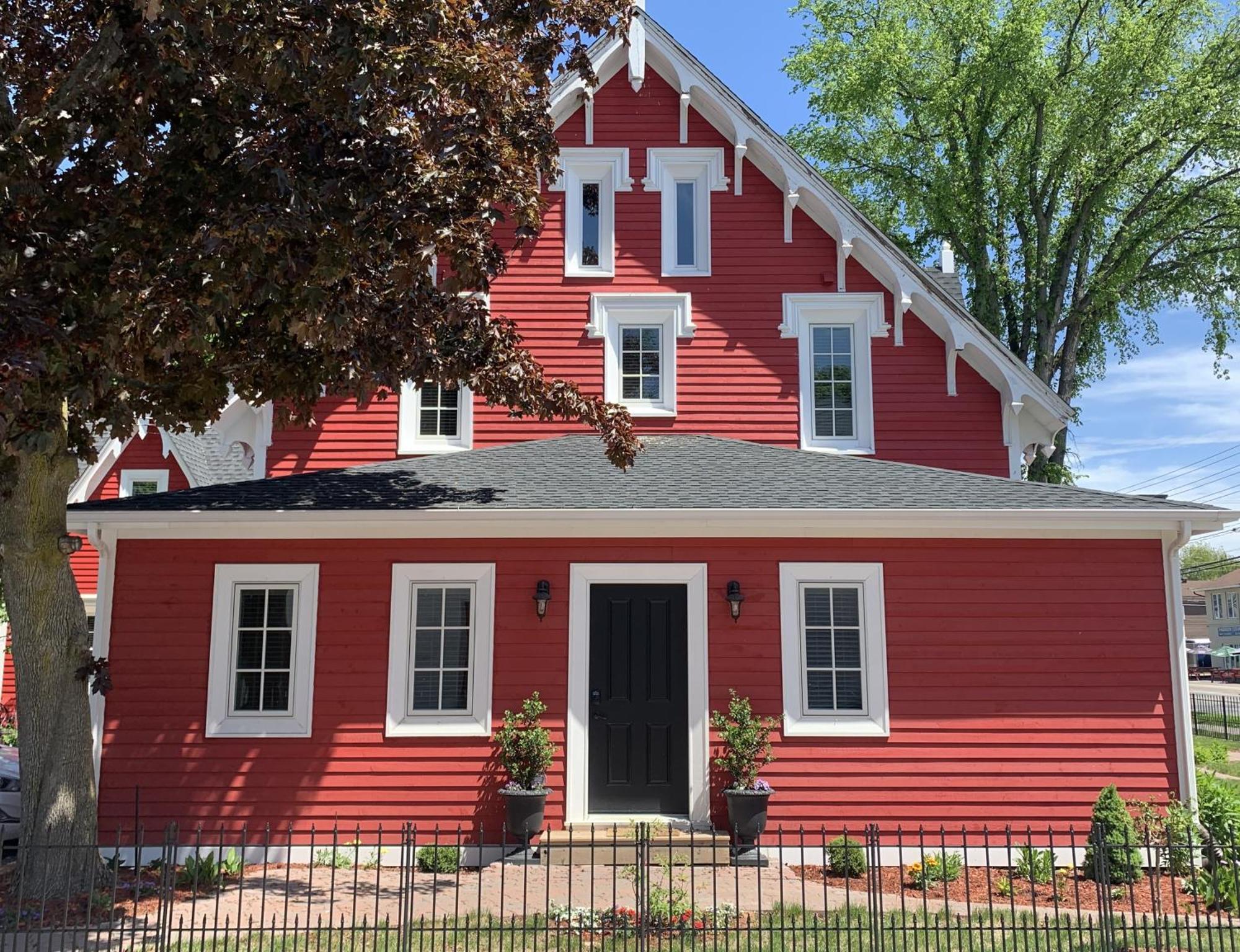 The Red House Fredericton Bed & Breakfast エクステリア 写真